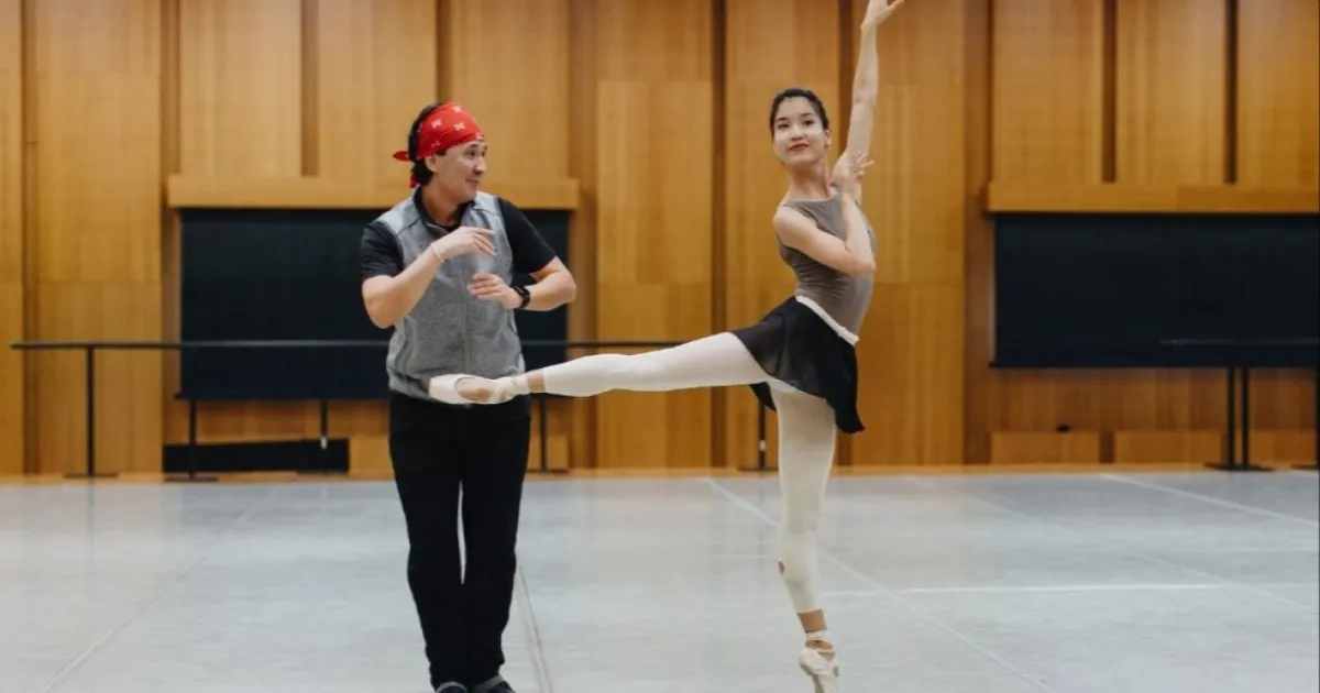 Colman Domingo and Jude Law at amfAR’s Venice Gala