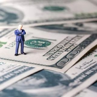 Совокупное состояние богачей достигло $15,8 трлн