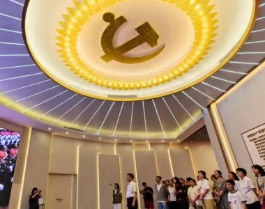 Colman Domingo and Jude Law at amfAR’s Venice Gala