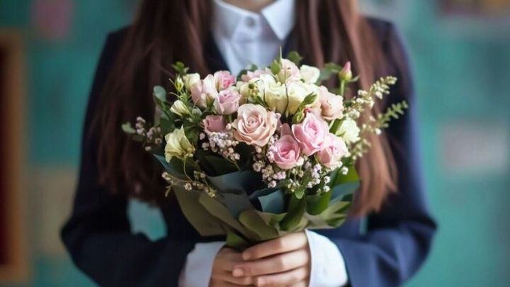 Говорящую свободно на русском девочку из Казахстана не взяли в школу Тобольска