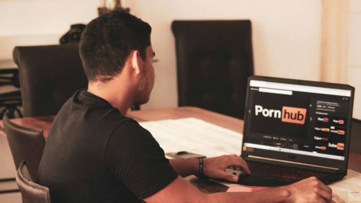 Уровень агрессии в онлайн-порно вырос почти втрое за четверть века