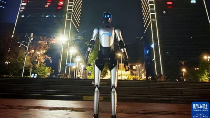 Китайский робот-гуманоид установил мировой рекорд Гиннесса по дальности ходьбы