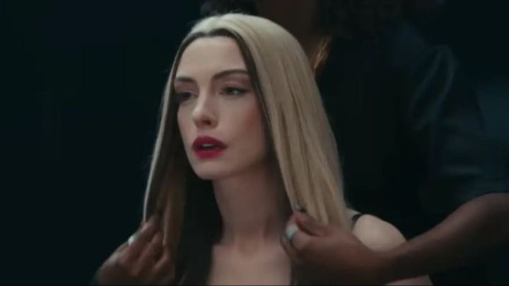 Энн Хэтэуэй: новый фильм звезды обсуждают в соцсетях