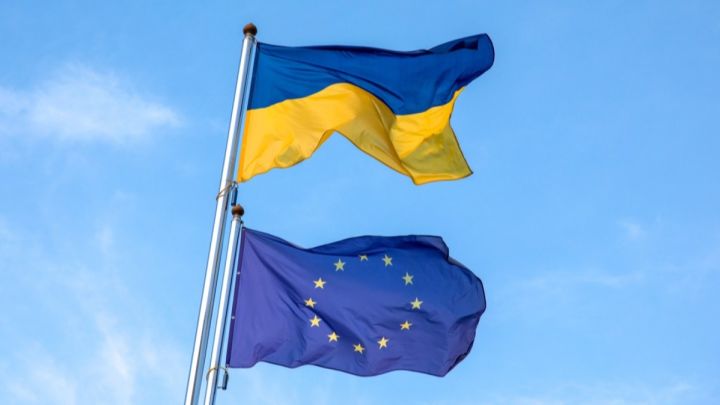 Евросоюз согласовал финансирование Украины на 90 млрд евро