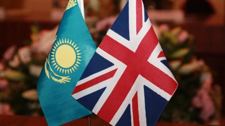 Казахстан будет обеспечивать британцев критическими минералами